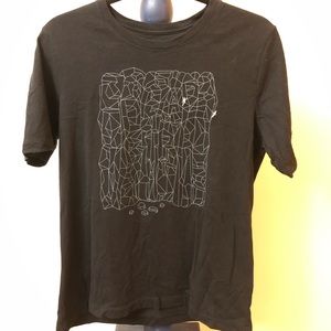 Black Arc'teryx t-shirt